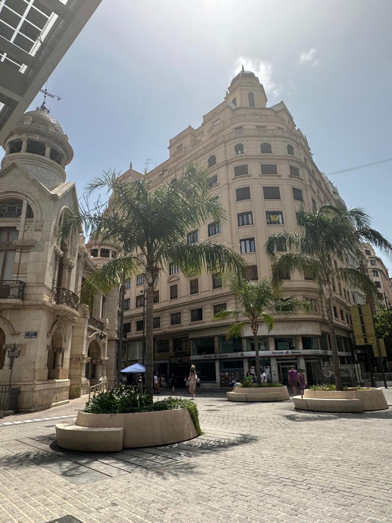 Mirador 1 Del Mercado Central - Habitacion Con Bano Privado En El Centro De La Ciudad Vella Valencia Exterior photo